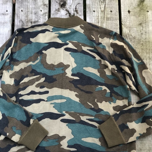 🌺🌺J.Crew knitted camo bomber cardigan 🌺🌺 - Picture 6 of 15